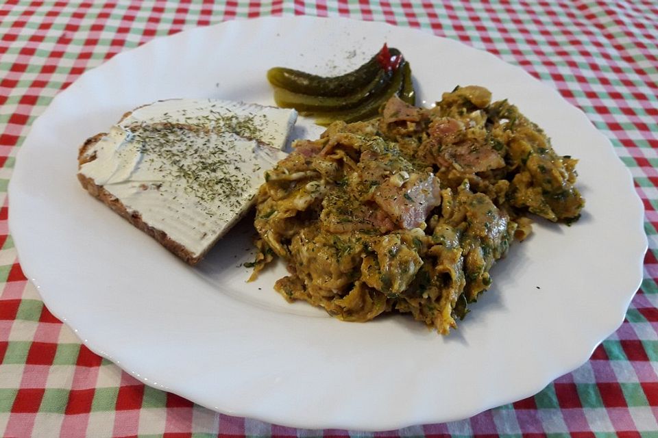 Cyberladys Rührei mit Schinken, Käse und Bacon