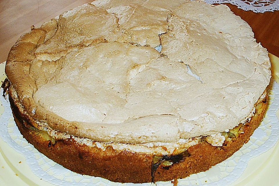 Rhabarberkuchen mit Baiser