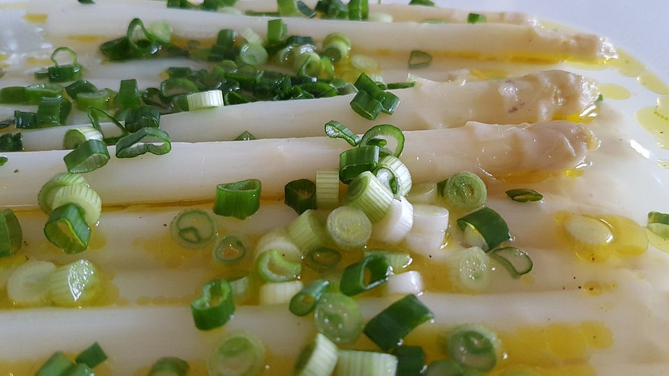 Fränkischer Spargelsalat