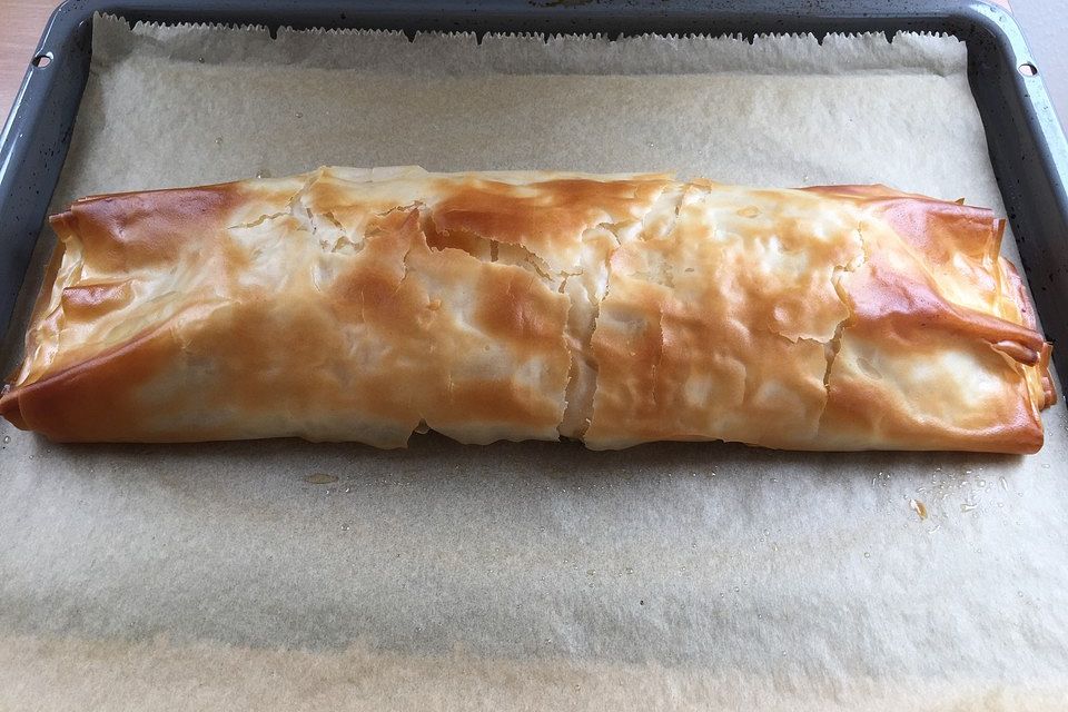 Einfacher Apfelstrudel Einfacher Apfelstrudel