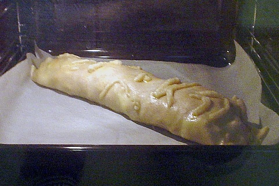 Einfacher Apfelstrudel Einfacher Apfelstrudel