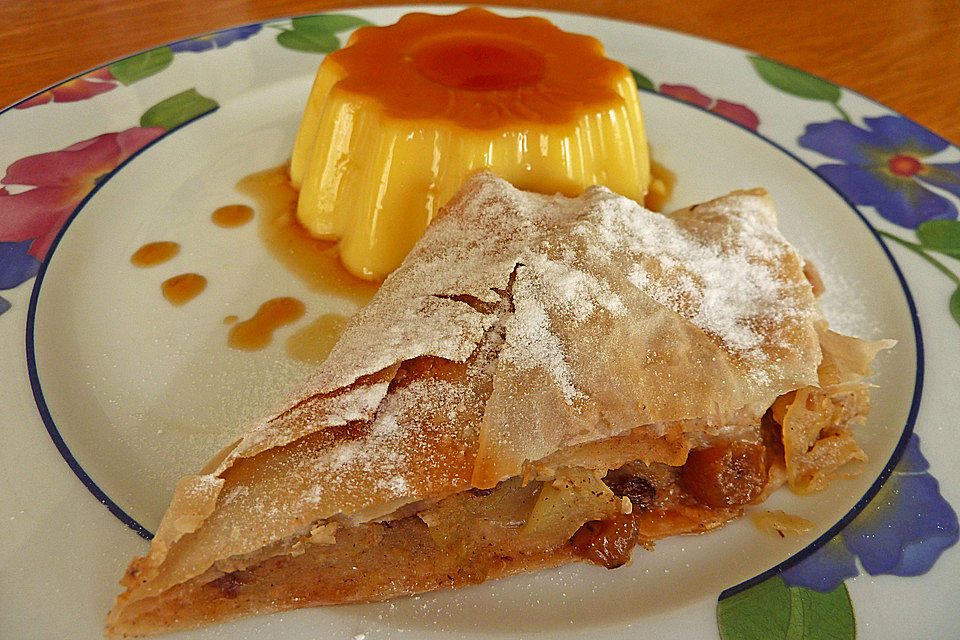 Einfacher Apfelstrudel Einfacher Apfelstrudel
