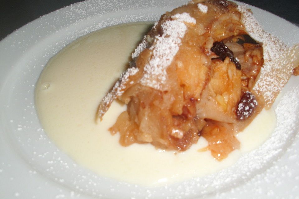 Einfacher Apfelstrudel Einfacher Apfelstrudel