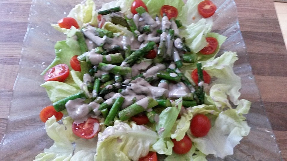Spargel - Spinat - Salat mit Ziegenkäsedressing von britta512| Chefkoch