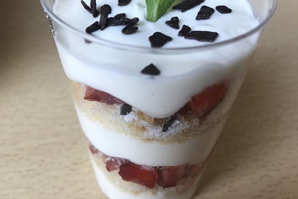 Erdbeer - Rhabarber - Tiramisu