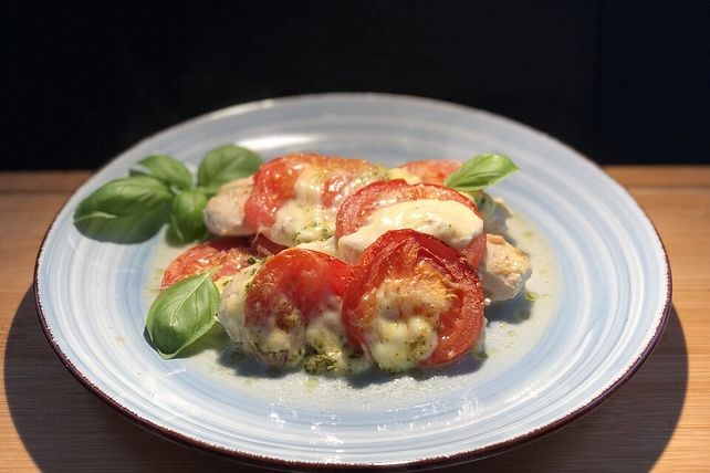 Hühnchenbrustfilet mit Mozzarella und Tomate von pmoen| Chefkoch