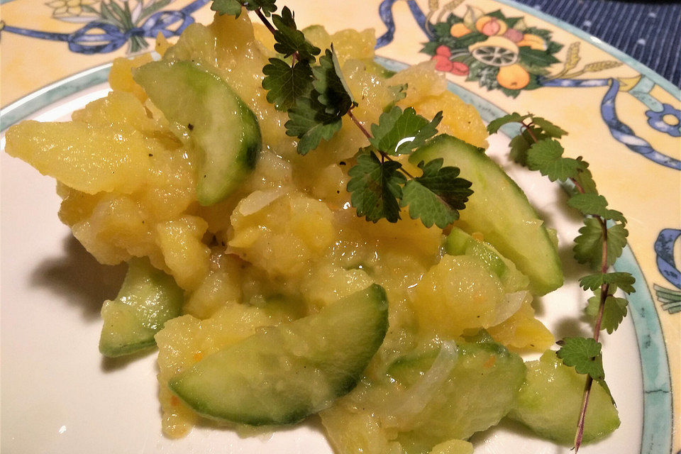 Nickys bayerischer Kartoffelsalat mit Gurke