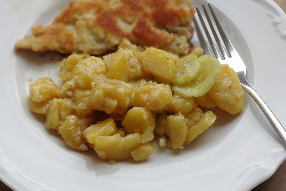 Nickys bayerischer Kartoffelsalat mit Gurke