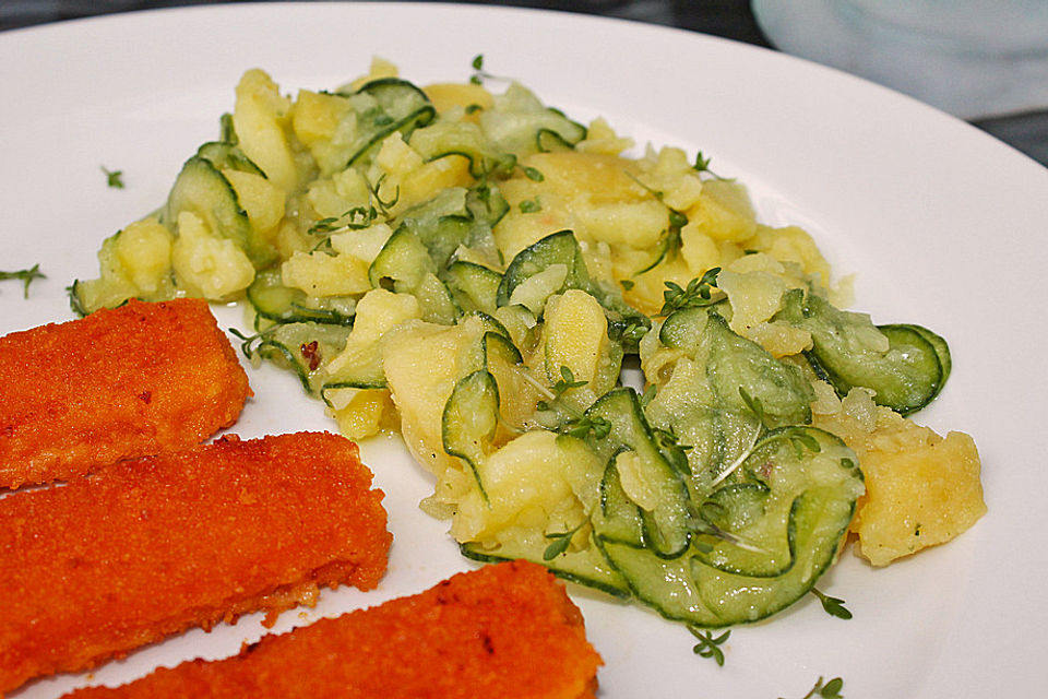 Nickys bayerischer Kartoffelsalat mit Gurke