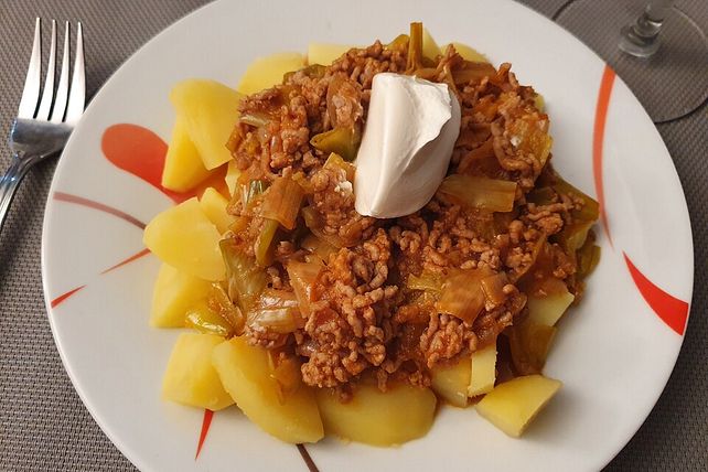 Russischer Hackfleischtopf von pumukel73| Chefkoch Russischer Hackfleischtopf von pumukel73| Chefkoch