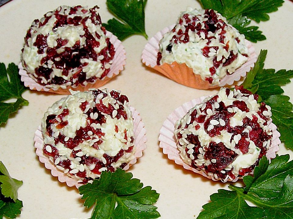 Frischkäsekugeln mit getrockneten Cranberries von rabastel| Chefkoch