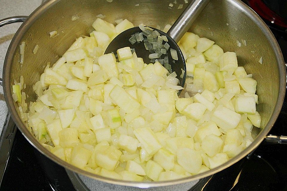 Pasta mit Schafskäse - Tomaten - Sauce