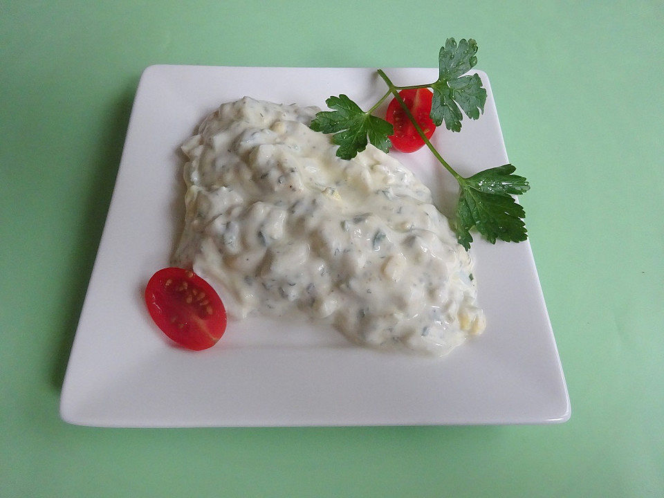 Harte Eier in Knoblauch - Kräutersauce von rabastel| Chefkoch