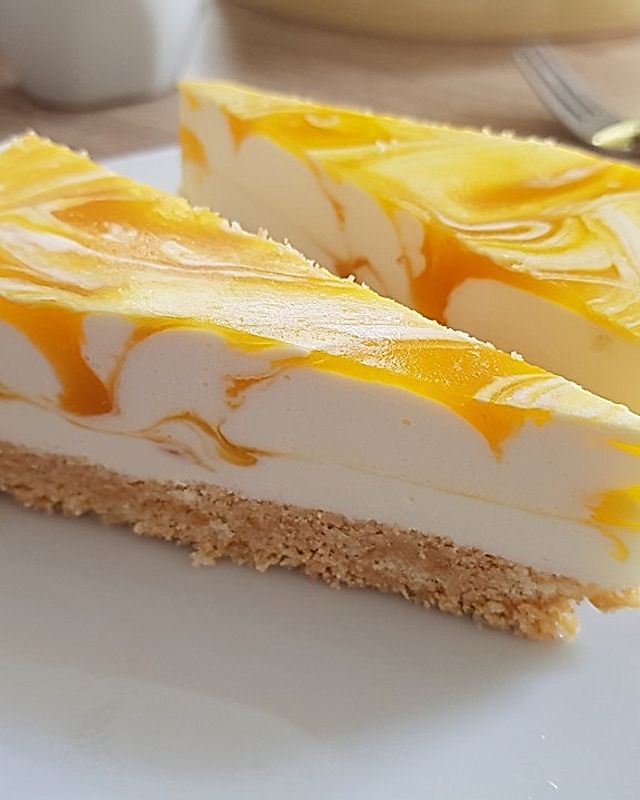 Marmorierte Mango - Joghurt - Torte
