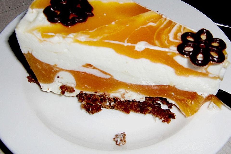 Marmorierte Mango - Joghurt - Torte