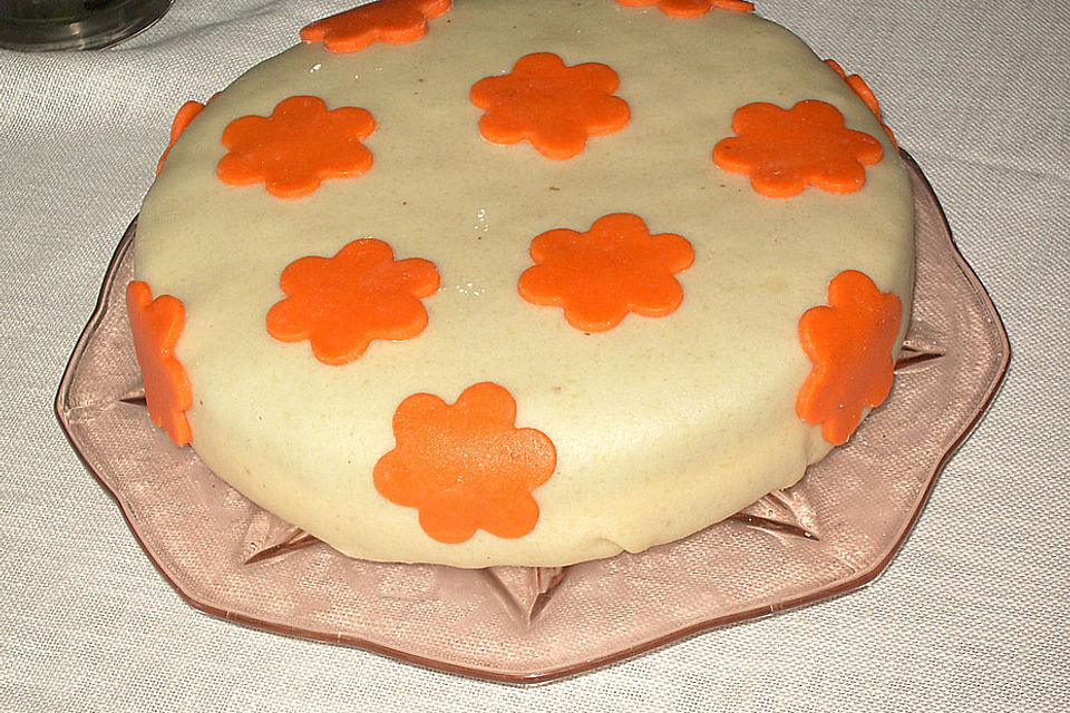 Erdbeer - Marzipan - Torte