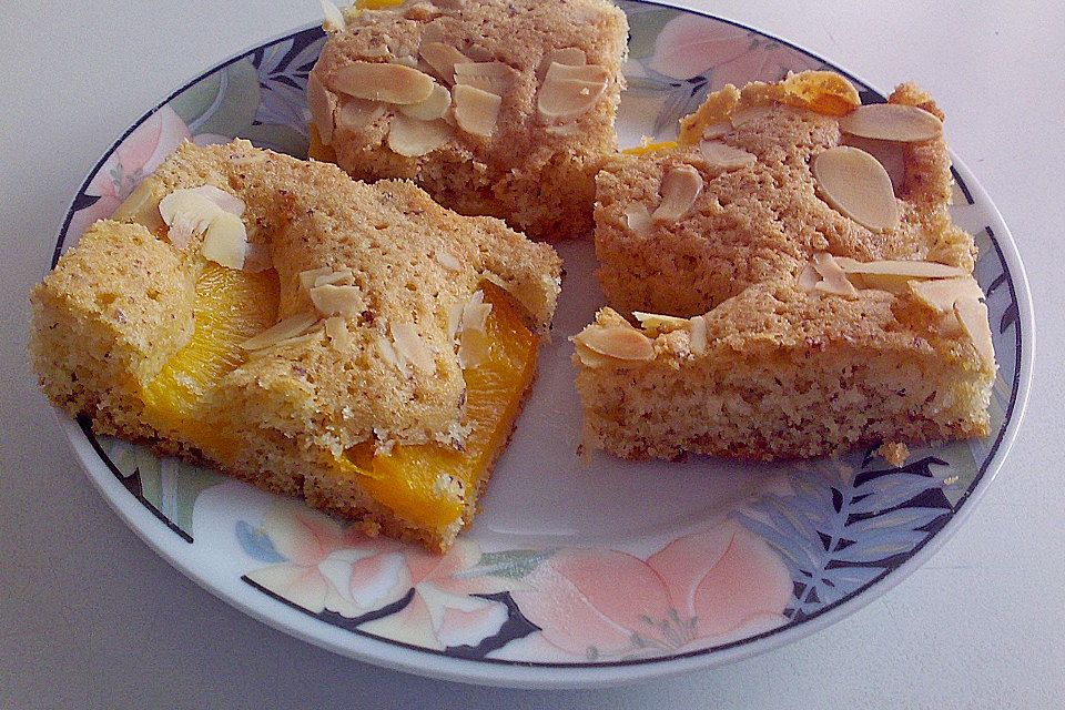 Pfirsich - Mandelkuchen