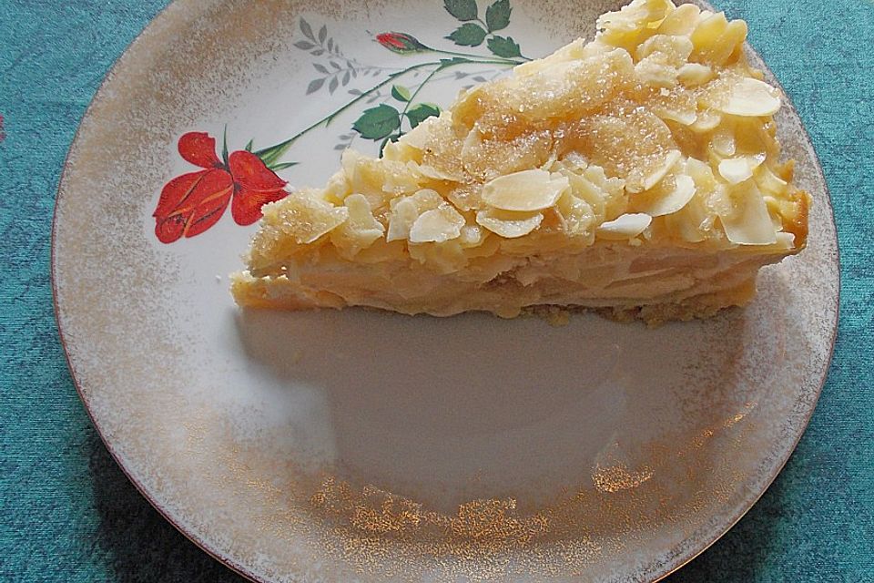 Apfel - Rahmkuchen mit Mandelkuste