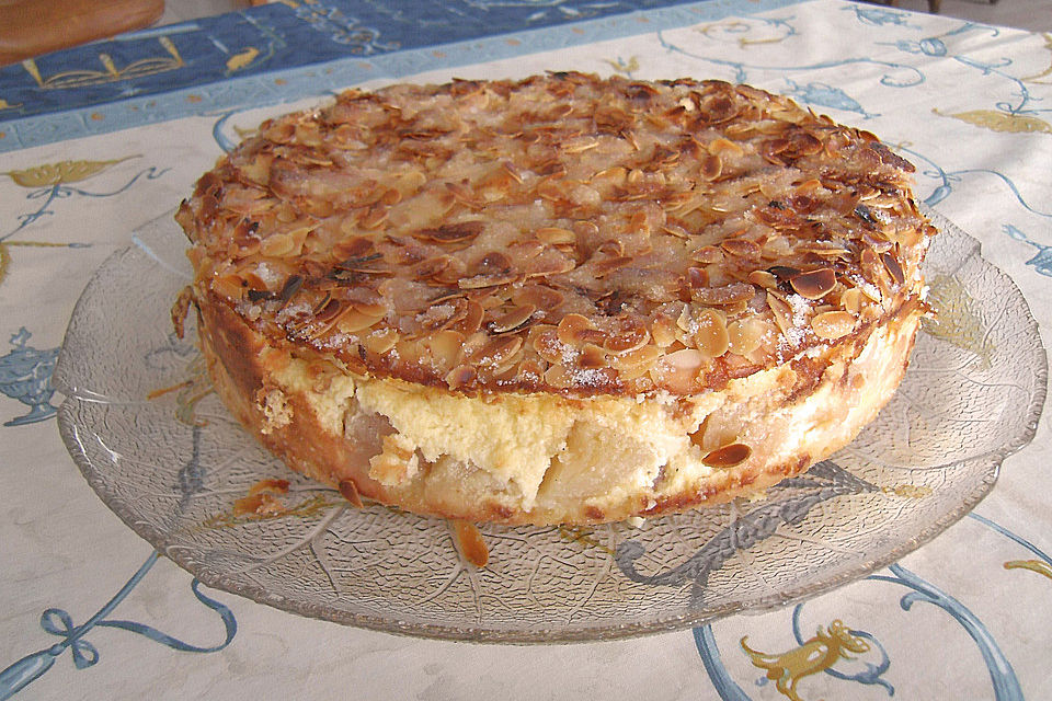 Apfel - Rahmkuchen mit Mandelkuste