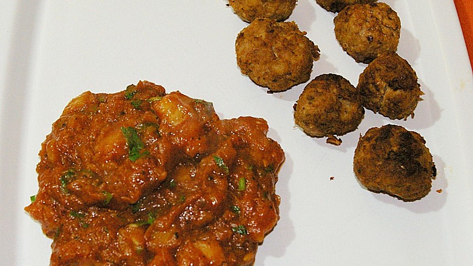 Scharfe Bananen - Fleischbällchen mit süß - saurer Sauce von Aurora