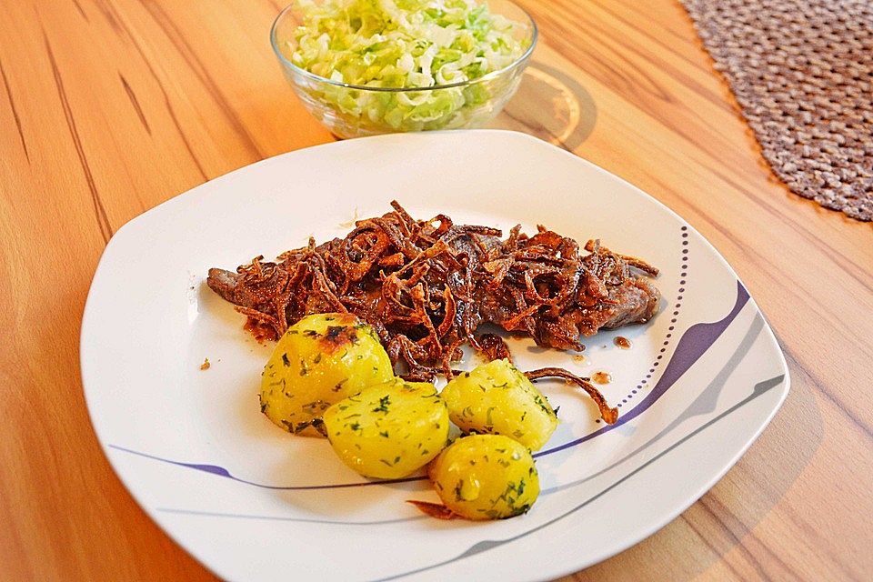 Rostbraten mit knusprigen Zwiebeln