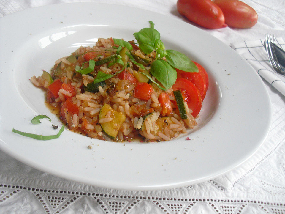 Reistopf mit Tomaten, Zucchini und Zwiebeln von fransi| Chefkoch