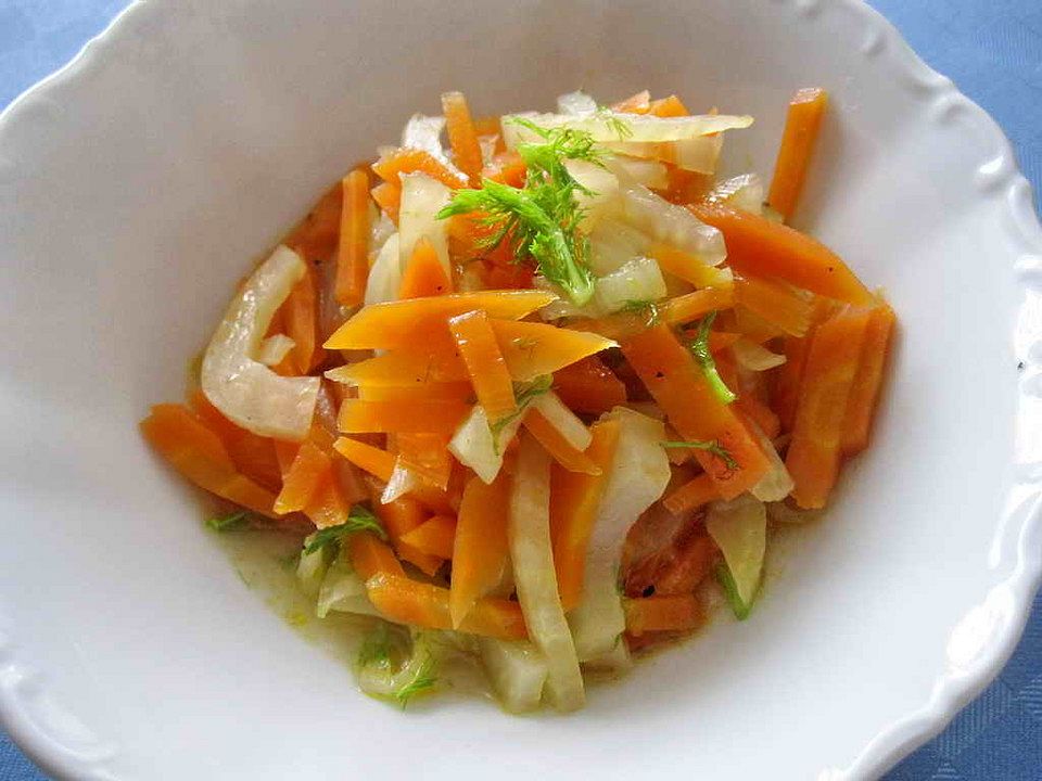 Fenchel - Karotten - Salat von maulwurf8| Chefkoch