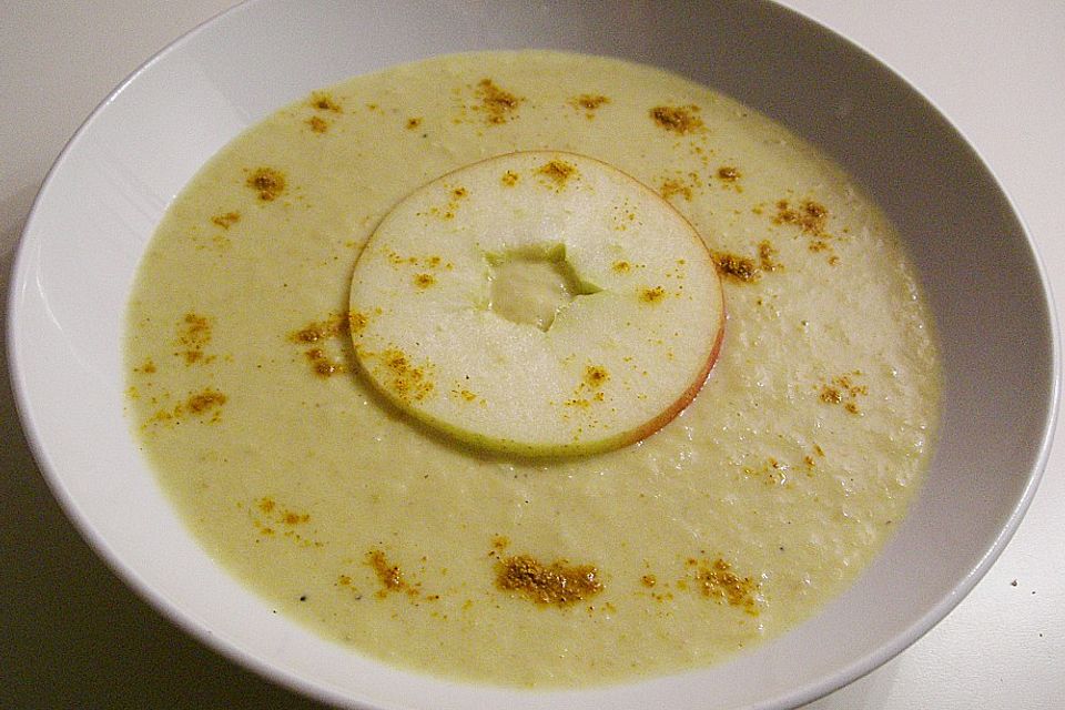 Apfel - Curry - Süppchen