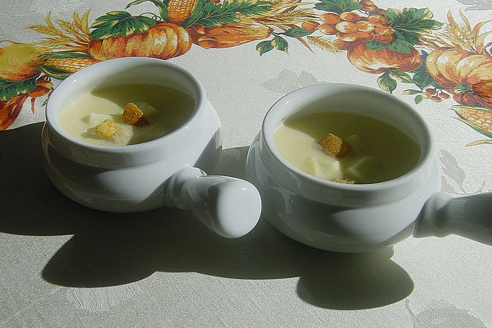 Apfel - Curry - Süppchen