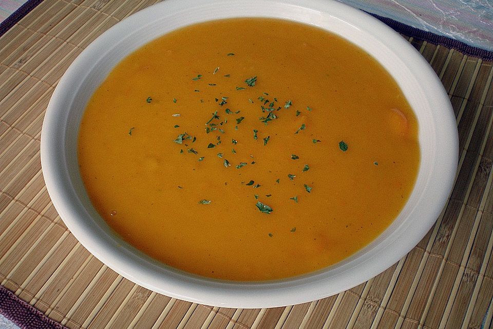 Pastinaken-Kürbis-Suppe