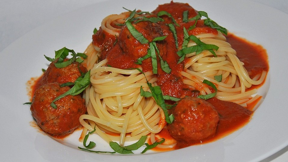 Italienische Fleischklößchen in Tomatensoße von BattyBates Italienische Fleischklößchen in Tomatensoße von BattyBates