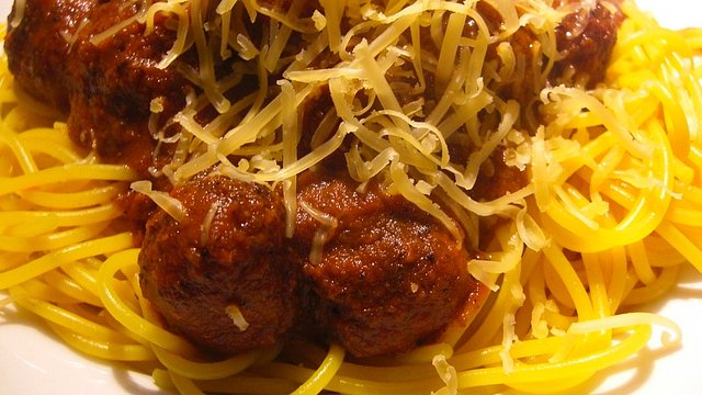 Italienische Fleischklößchen in Tomatensoße von BattyBates Italienische Fleischklößchen in Tomatensoße von BattyBates