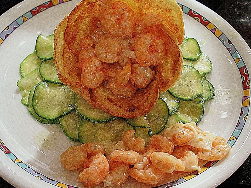 Carstens Kartoffelblüten mit Knobi - Shrimps an Zucchinisalat| Chefkoch