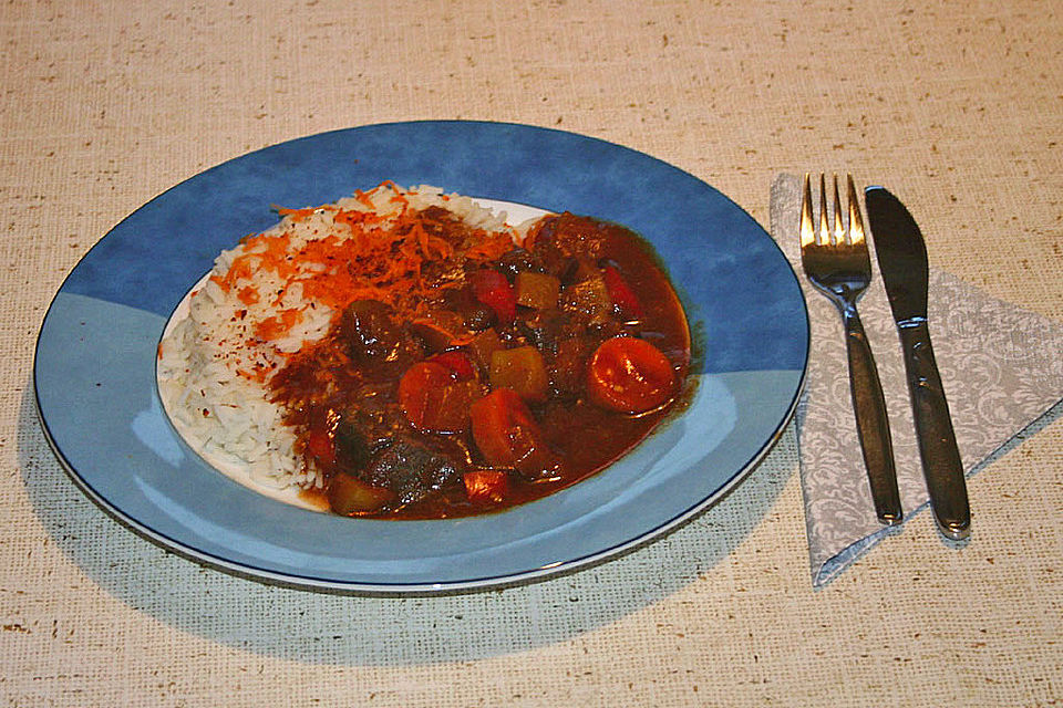 Gulasch vom Rind mit Kürbis