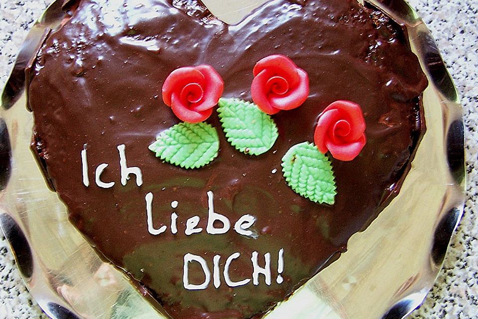 After Eight - Torte mit Amarenakirschen