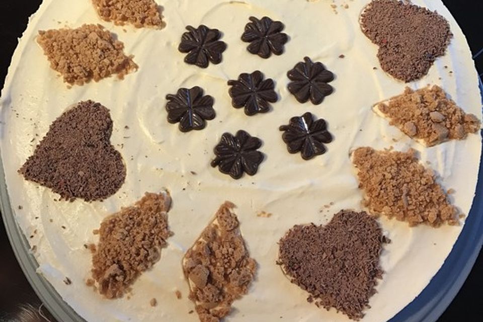 Baileys - Mousse - Himbeer - Cheesecake (ohne backen)