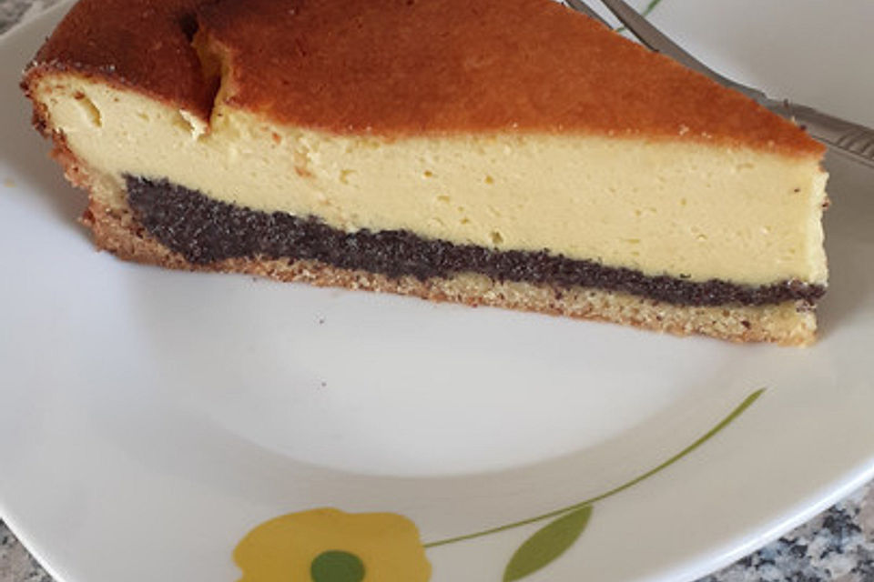 Käsekuchen mit Mohn