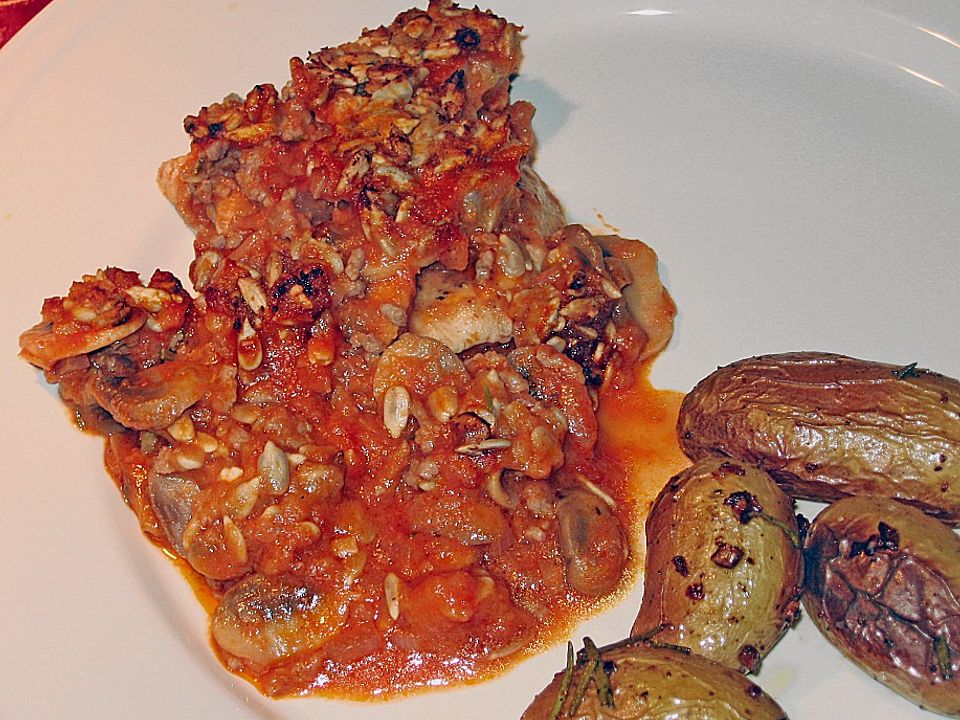 Bolognese - Schnitzel mit Pinienkernkruste von feuermohn| Chefkoch