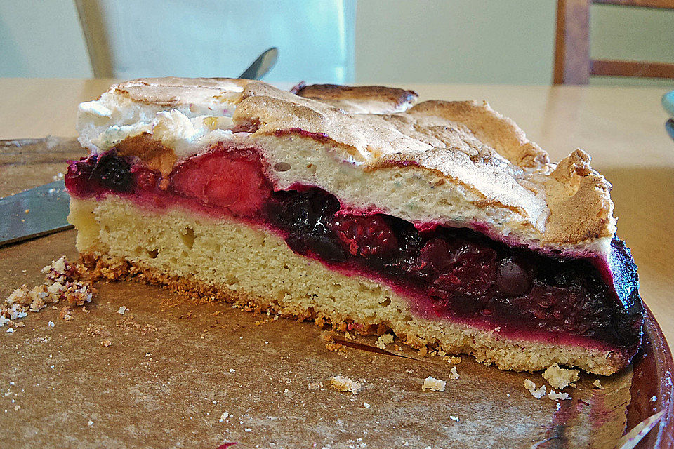 Beeren - Blechkuchen mit Baiser