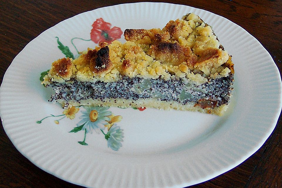 Mohnkuchen mit Birnen