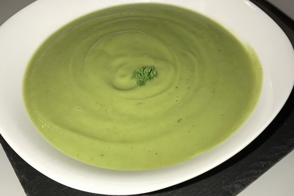 Brokkolisuppe