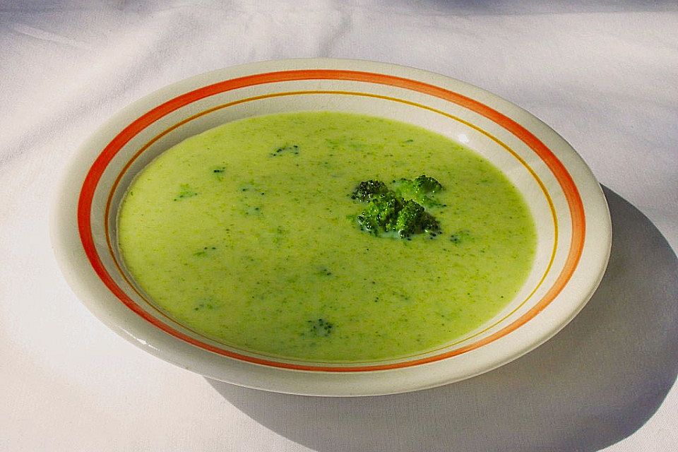 Brokkolisuppe