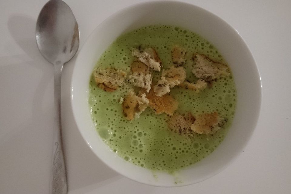 Brokkolisuppe