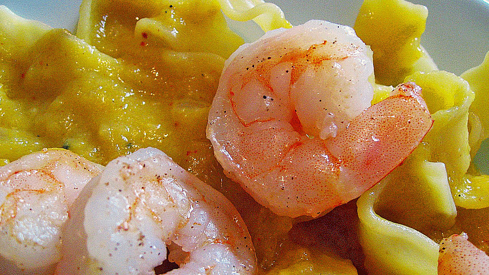 Linguine mit Mango - Chili - Sauce und Riesengarnelen von garfield2