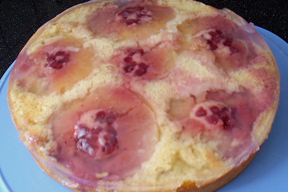 Gestürzter Apfelkuchen