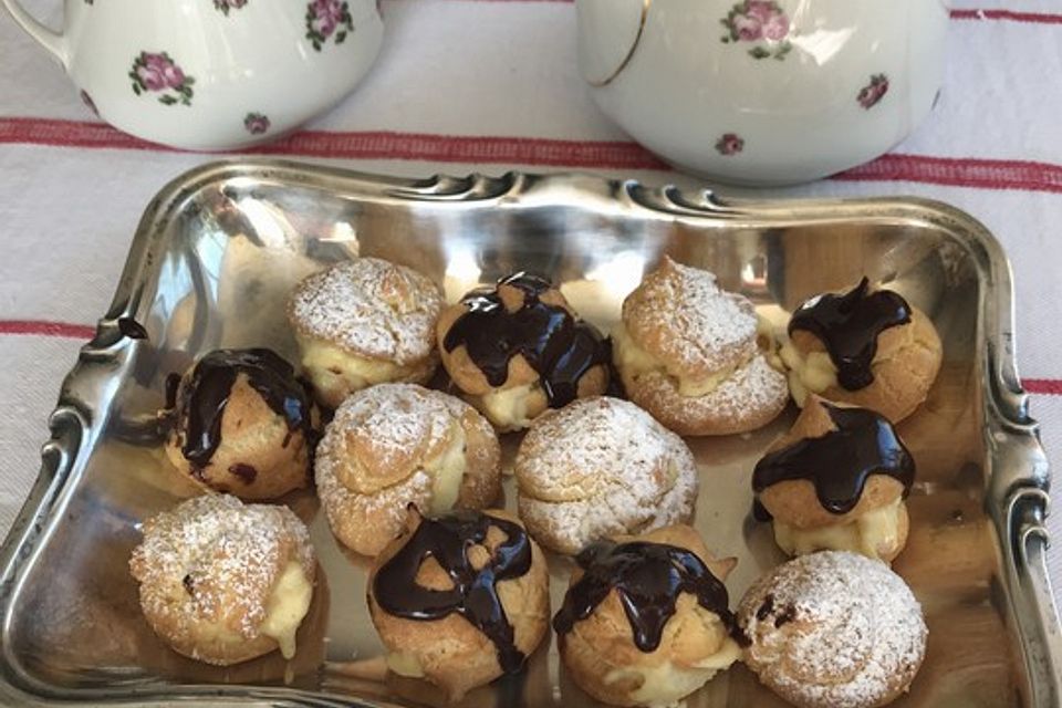 Profiteroles