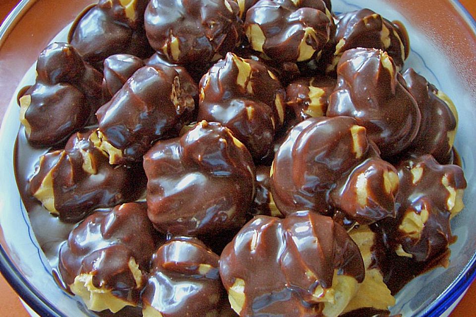 Profiteroles