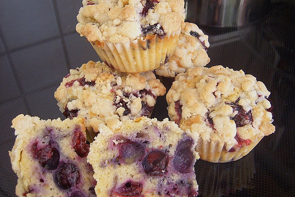 Blaubeermuffins mit Streuseln