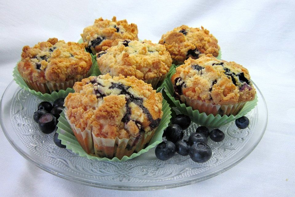 Blaubeermuffins mit Streuseln