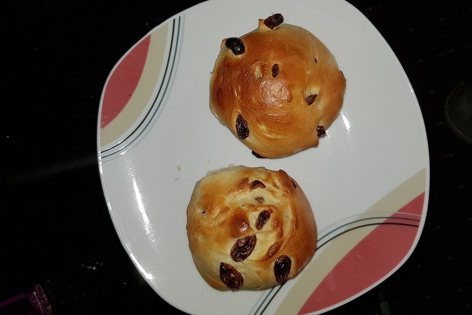 Rosinenbrötchen